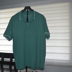 Pre owned Good Fellow polo . Green color size XL